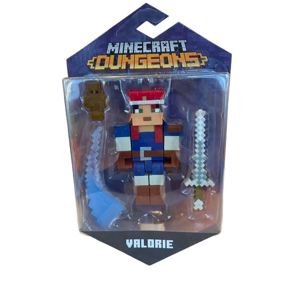 Minecraft Dungeons - Valorie 3.25-Inch Collectible Battle Action Figure - Picture 6 of 6